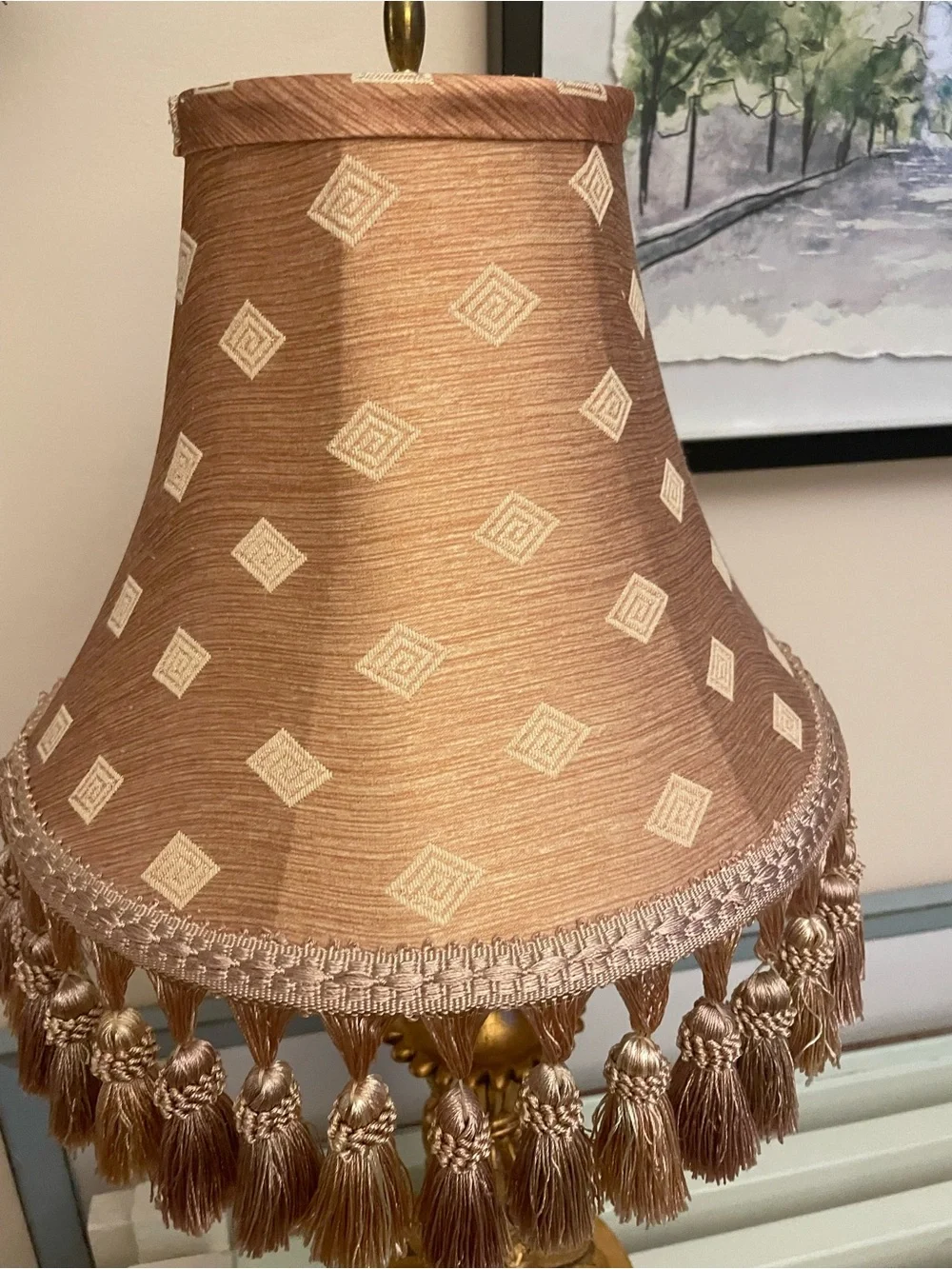 Classic Tassel Table Lamp in Gold